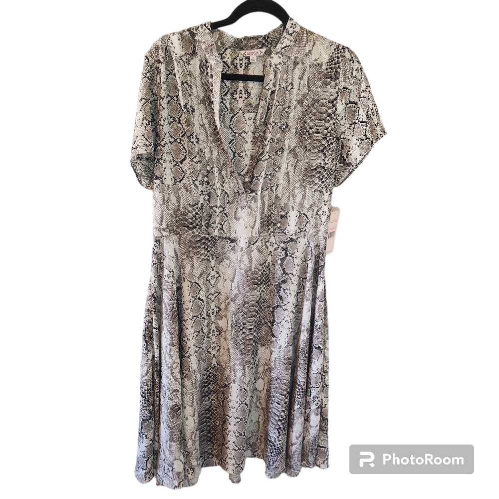 Nanette Lepore brown & cream snake print dress. Size 10. Hidden zipper on side.